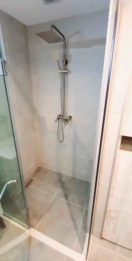 Alliance Palace Sea View Apartment Batumi Exterior foto